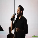 دانلود آهنگ تو خیلی از سرم زیادی و همیشه کمی هوش مصنوعی روزبه بمانی